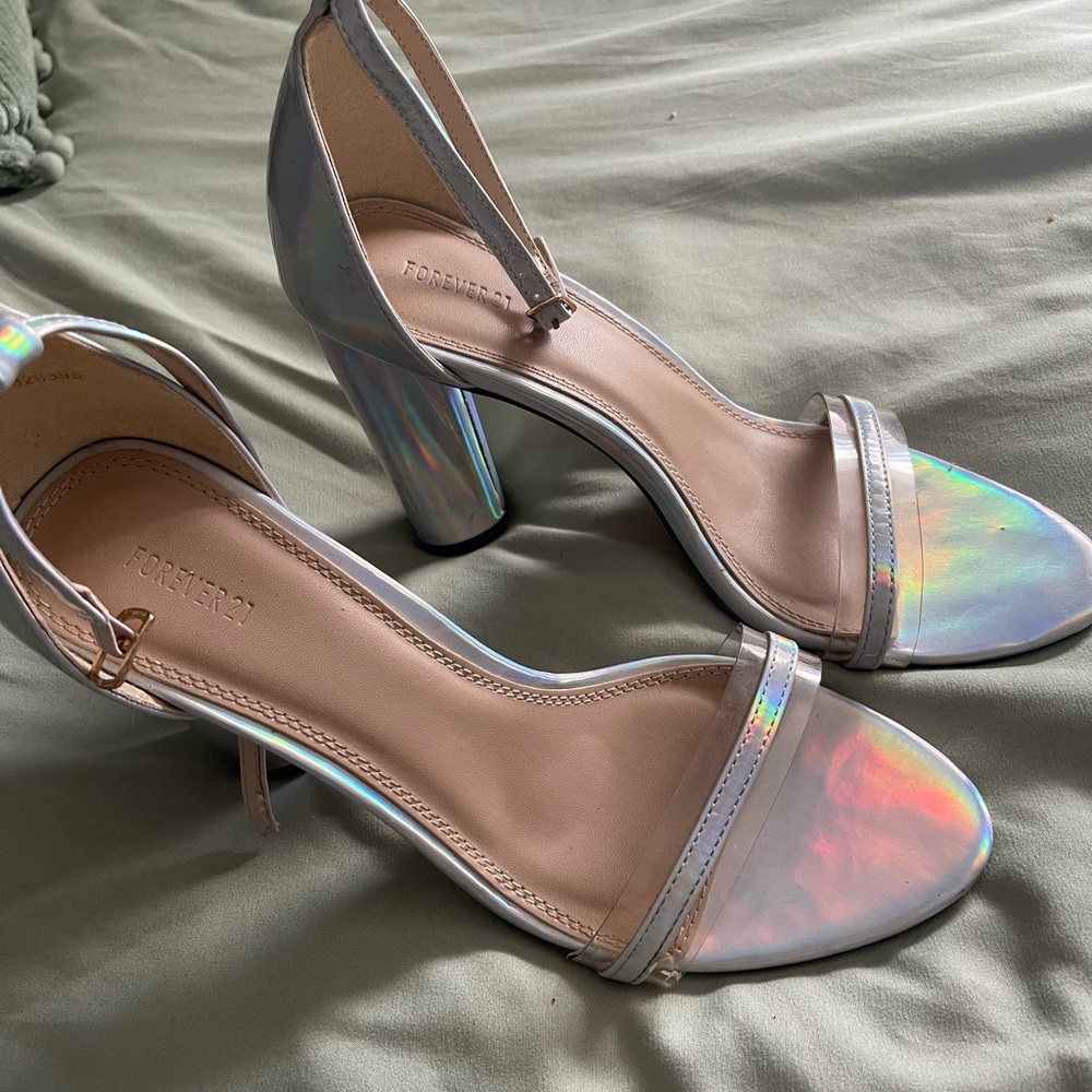 Shiny iridescent heels